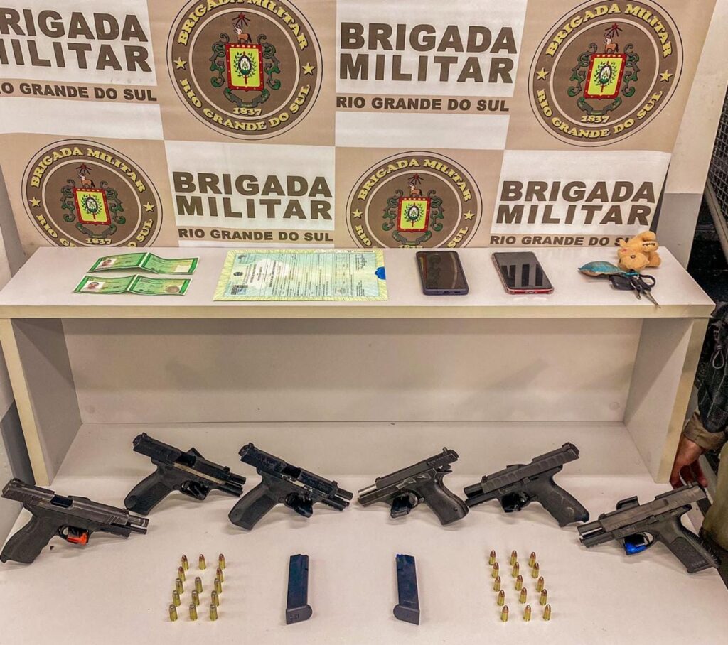 Brigada Militar Prende Foragido Em Canudos Armas Muni O E