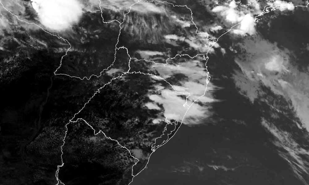 Defesa Civil emite alerta para temporais nas próximas horas Tudo